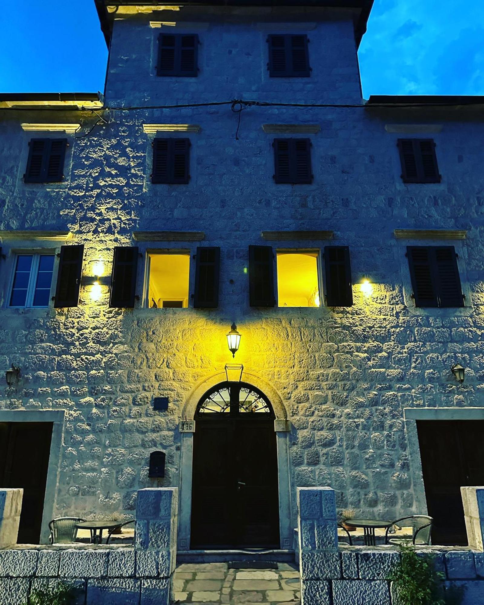 Oldmarinervilla Prčanj المظهر الخارجي الصورة